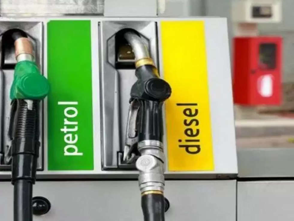 Prime Minister Modi gave a sign of gift, Petrol-Diesel will be cheaper by about Rs 20