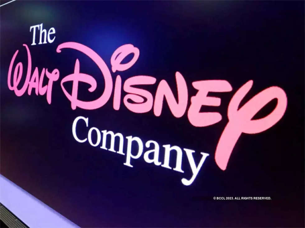 Walt Disney Layoffs: 7000 कर्मचारियों की जाएगी नौकरी, छटनी का दोर शुरू 