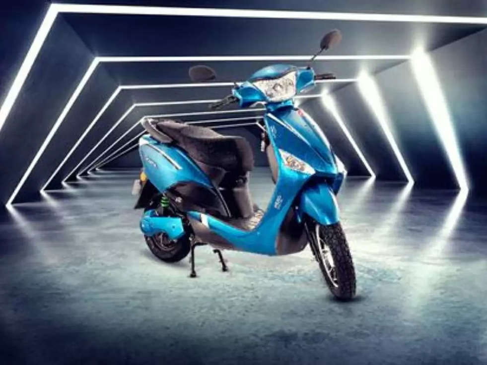 Electric Scooter: 90 सेकंड में बैटरी होगी फुल चार्ज, पेट्रोल का झंझट खत्म