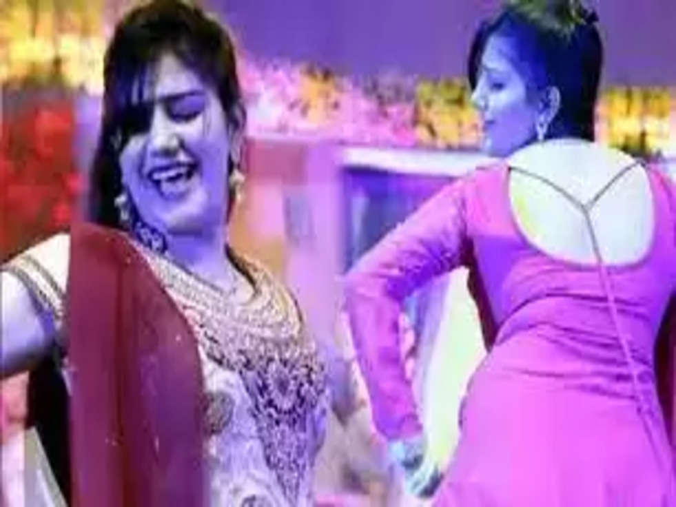 Sapna Choudhary Dance Video