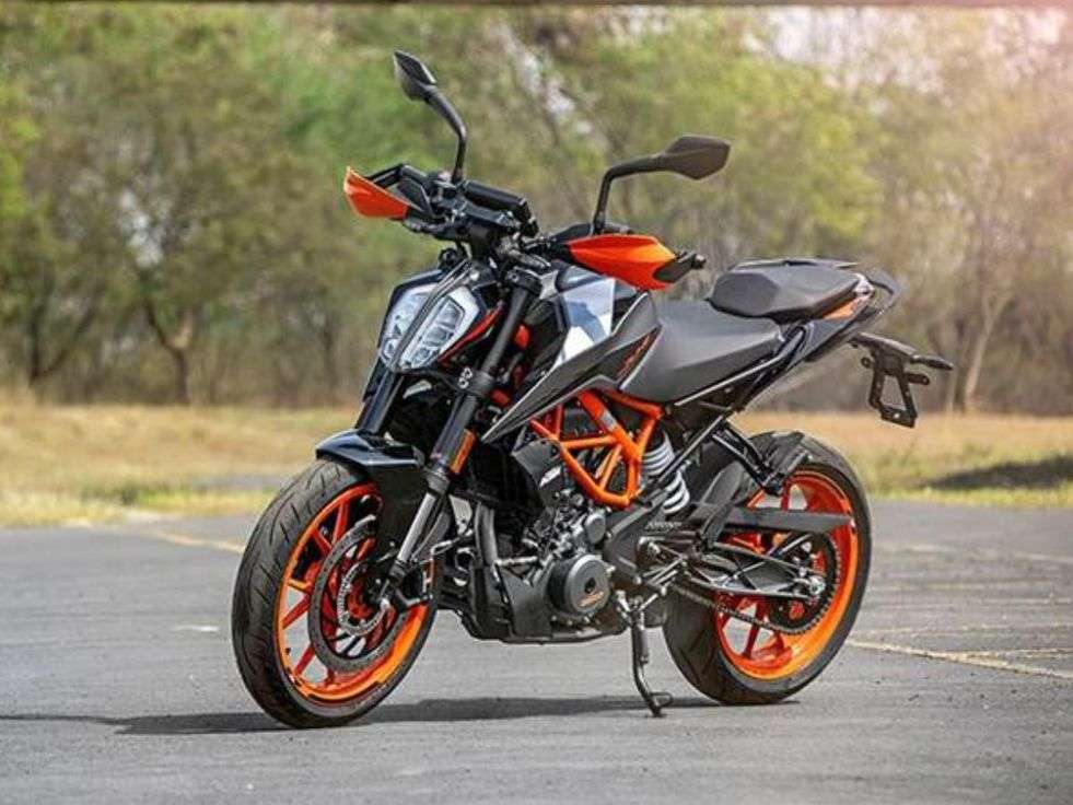 Bikes: कम कीमत में आती हैं ये Powerful Bikes