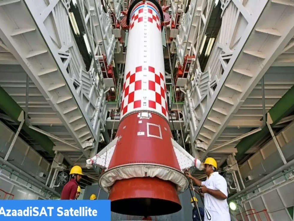 Azaadi SAT: एक ऐसी  सैटेलाइट जिसे 750 छात्राओं ने किया है तैयार-ISRO   