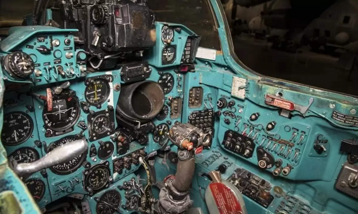 mig 23 cockpit