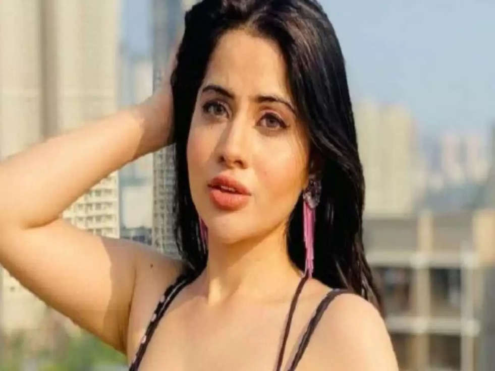 Urfi Javed Threatened: जानिए क्यू उर्फी जावेद ने कहा मुझे कोई डरा नहीं सकता