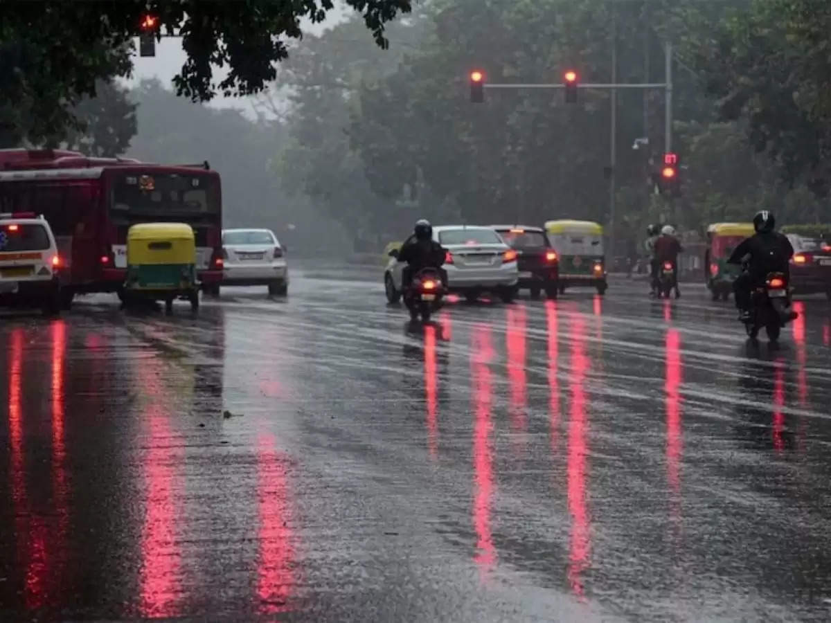 Heavy Rainfall Alert: महाराष्ट्र सहित 15 राज्यों में भारी बारिश की चेतावनी, जानिए 