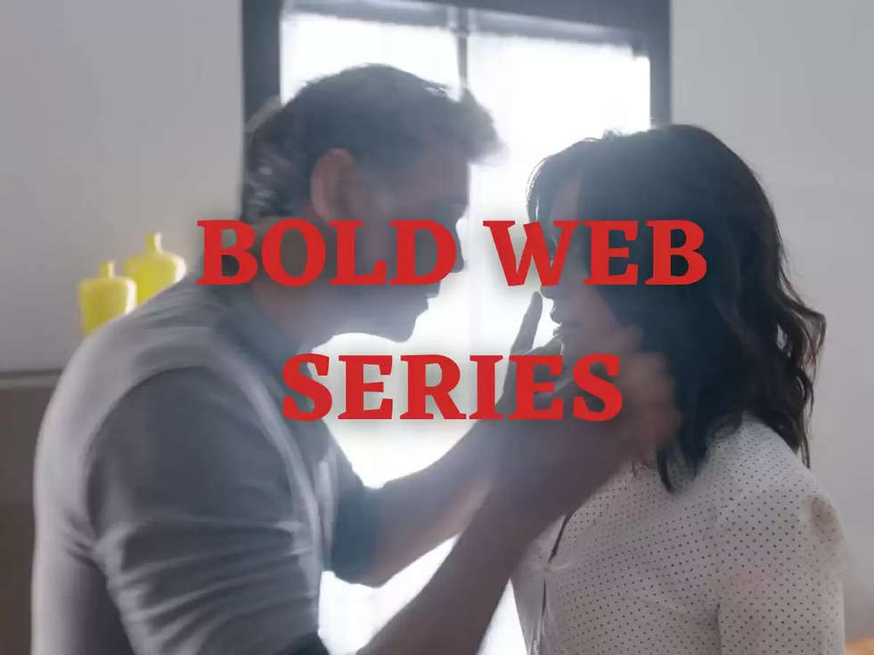 Bold Web Series: अकेले में ही देखें ये बोल्ड वेब सीरिज, हो जाओगे आप पानी-पानी  