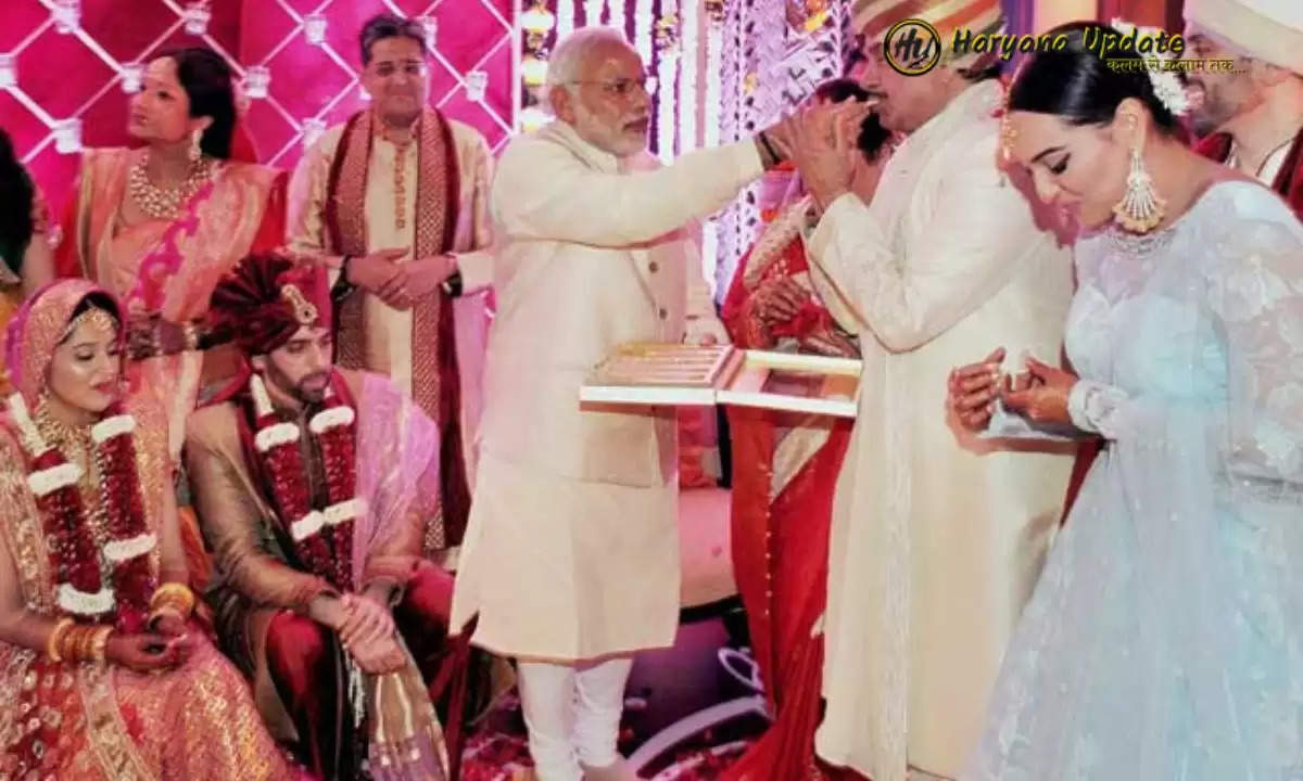 Wedding Dance:भाइयों की बारात में सब कुछ भूलकर नाचीं ये बॉलीवुड हसीनाएं, फोटो वायरल 