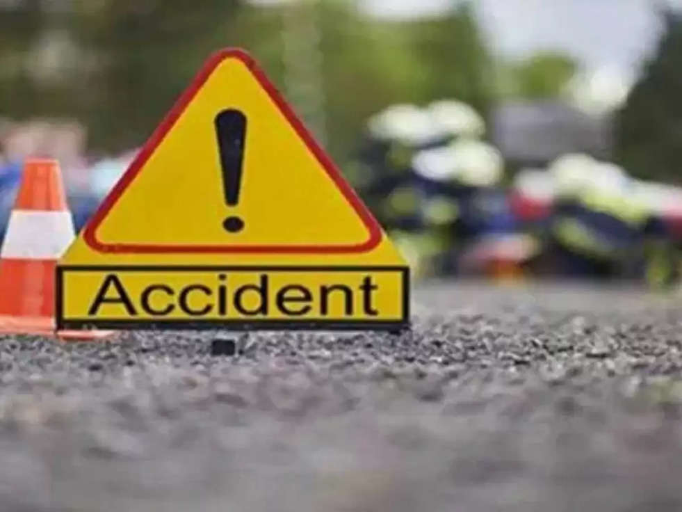 Jind Breaking News:6 killed and 17 injured in car accidentAccident happened near Kandela village milk plant