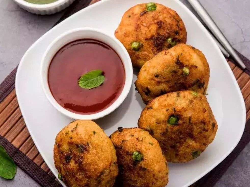Snacks Hindi Recipe: शाम की चाय के साथ काफी टेस्टी लगेंगे किनोआ कटलेट, जानें इन्हें बनाने का तरीका