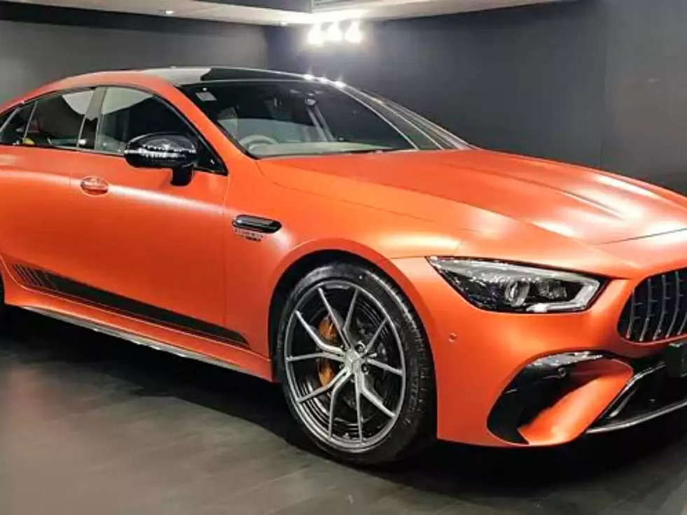 Mercedes AMG GT 63 S E Performance 3.30 करोड़ रुपए की कीमत पर हुई लॉन्च, जानिए जबरदस्त फीचर एंड किलर लुक्स 