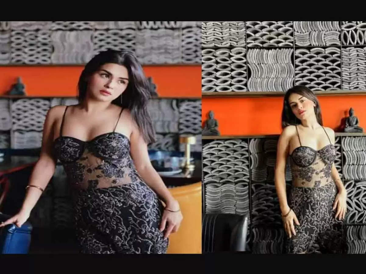 Avneet Kaur Hot