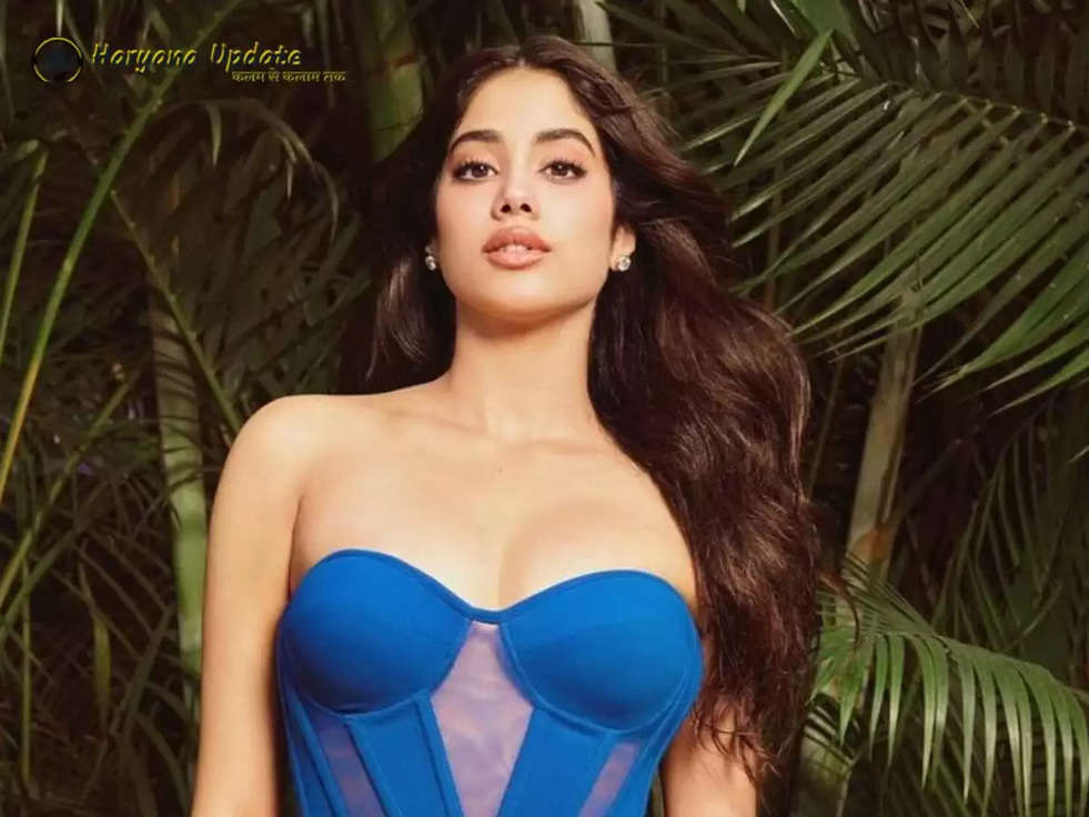 Janhvi Kapoor Goes Bold